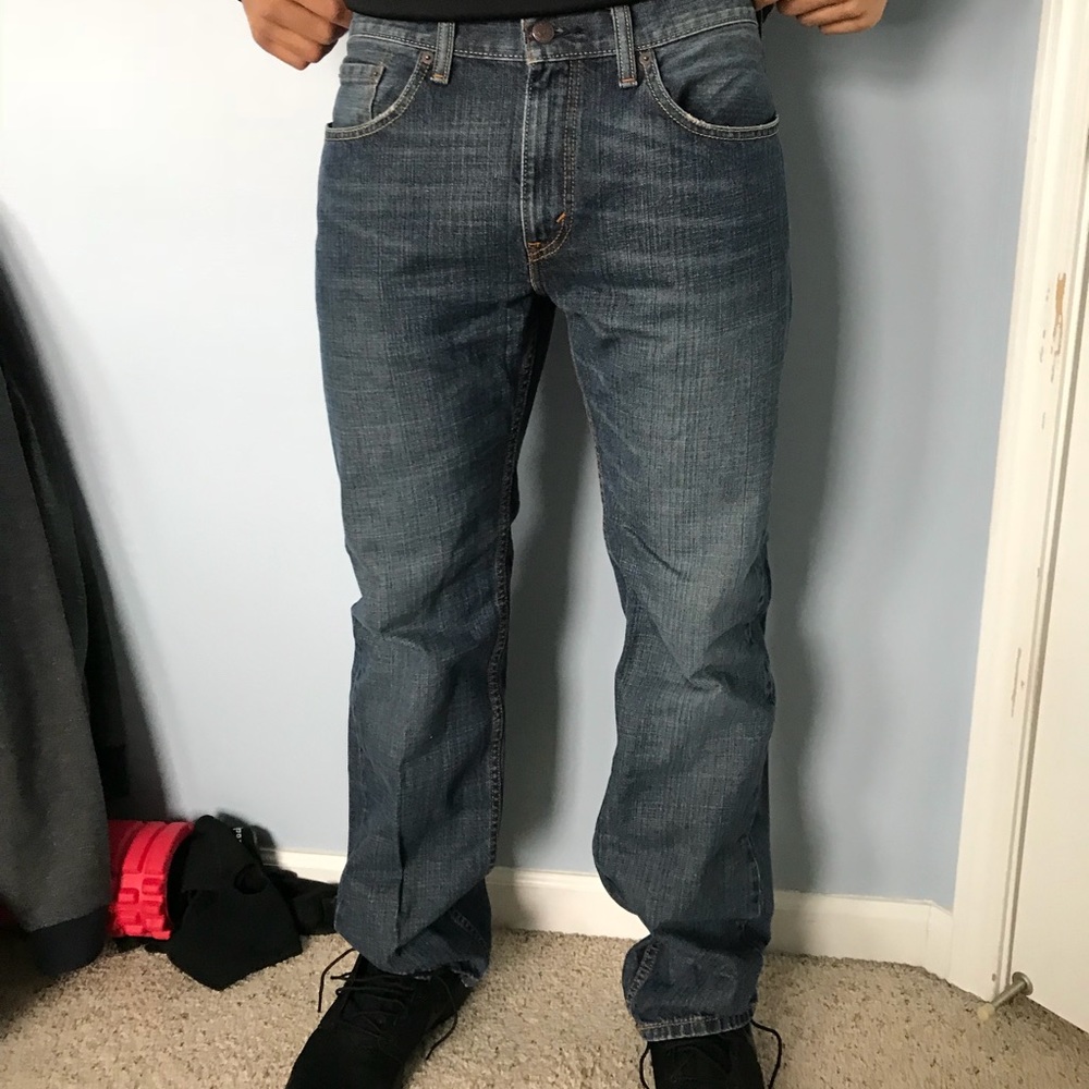 33x34 Levi Strauss Relaxed Straight Jeans